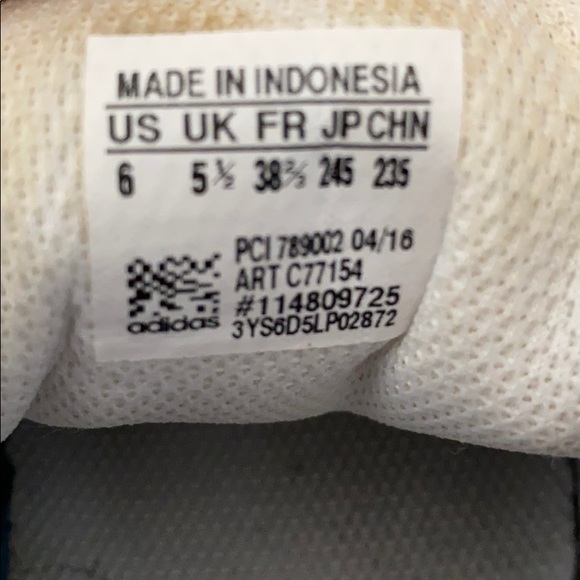 Adidas Superstar shoes - Picture 11 of 11